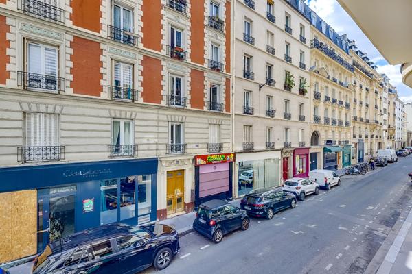 Appartement Paris 2 pièce(s) 52.10 m2