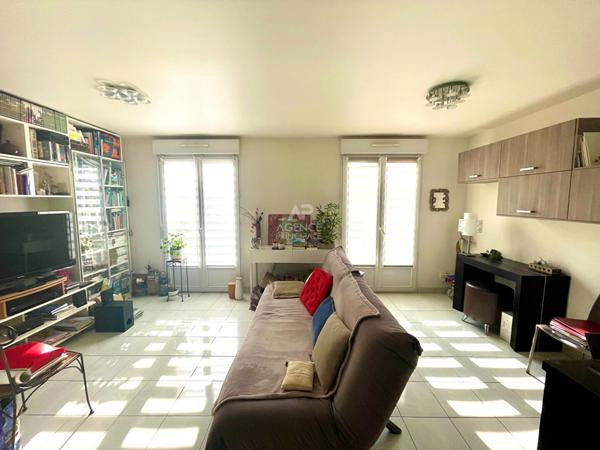 Maison Conflans Sainte Honorine 5 pièces €339 900 ** - Référence 7441