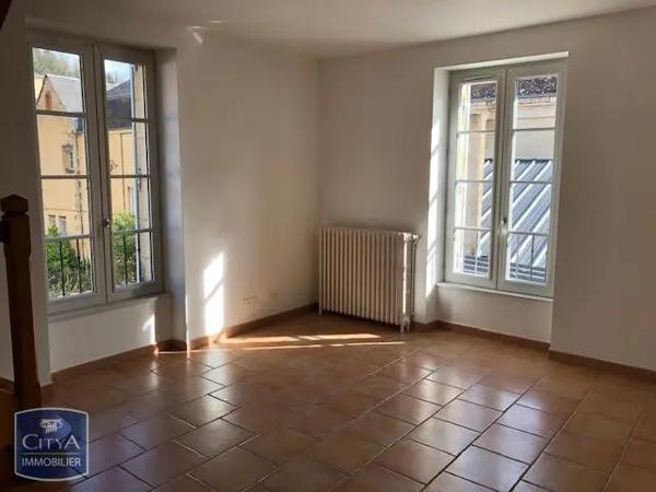 Appartement à louer 3 pièces 61.66m² Sarlat-la-Canéda (24200)