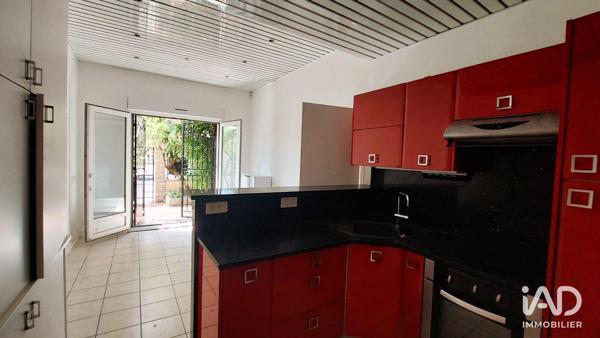 Location appartement 3 pièces 47 m² Saint-Denis