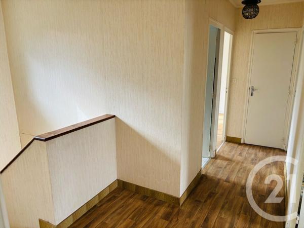 Maison à vendre  5 pièces - 108 m2 VIC SUR CERE - 15