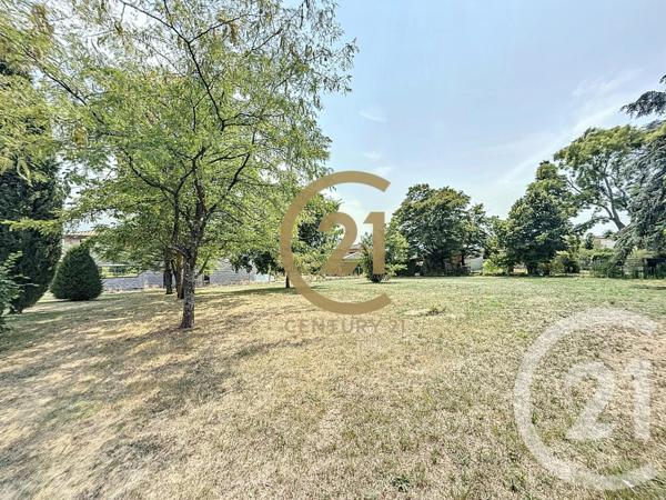 Terrain à vendre  1037 m2 VOURLES - 69