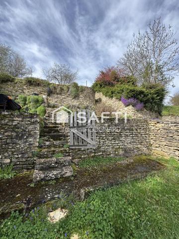 À 5 min de Cluny – Maison individuelle et terrain clos à Lournand