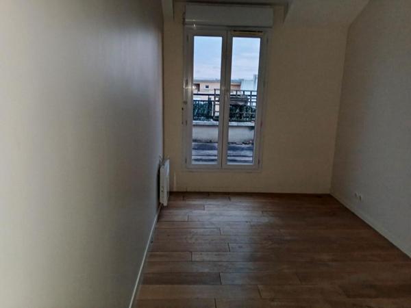 Duplex 124 m², 5 pièces, cuisine équipée, lumineux avec terrasses et parkings - Villeneuve-la-Garenne (92390)