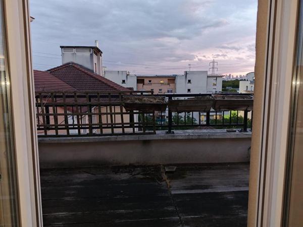 Duplex 124 m², 5 pièces, cuisine équipée, lumineux avec terrasses et parkings - Villeneuve-la-Garenne (92390)