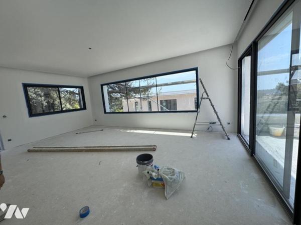 Vallauris Impiniers  Projet d'une construction de maison de  140 m2 sur un Terrain de 1400 m2 
