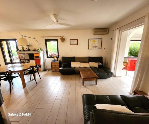 Muntzenheim, maison de 215m² sur 784 m² de terrain adaptée pour installation Profession libérale.