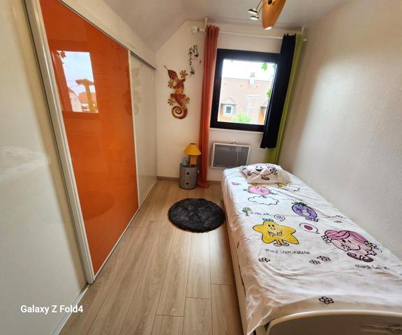 Muntzenheim, maison de 215m² sur 784 m² de terrain adaptée pour installation Profession libérale.