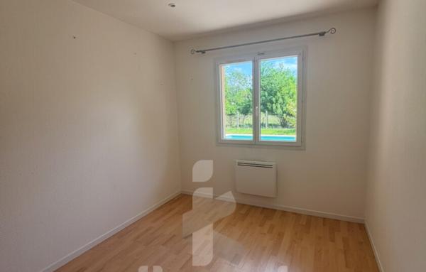 Maison 4 chambres avec piscine et mezzanine   Environnement calme