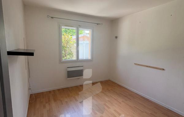 Maison 4 chambres avec piscine et mezzanine   Environnement calme