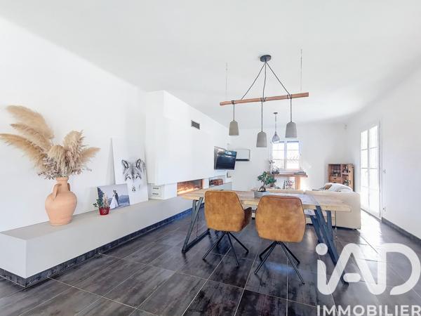 Maison à vendre 5 pièces 185 m² Bernis