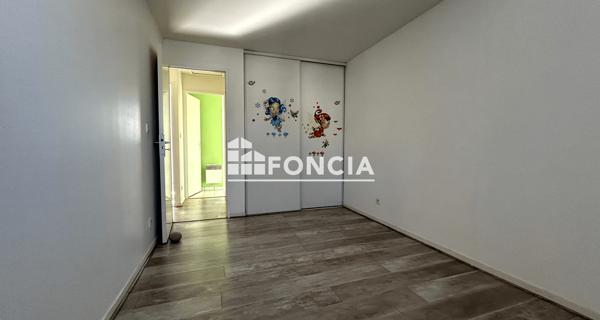 À vendre Maison 5 pièces 84 m² - Saint-pierre-du-perray 91280