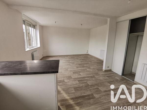 Location appartement 4 pièces 76 m² Vendin-lès-Béthune