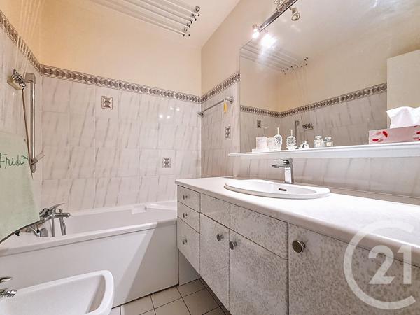 Appartement F4 à vendre  4 pièces - 73,08 m2 CHENNEVIERES SUR MARNE - 94