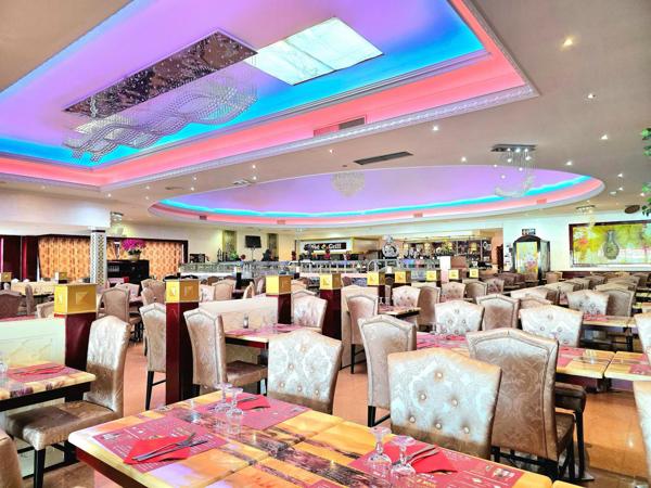 BUFFET 1000 M2 PROCHE AXE FRANCILIENNE