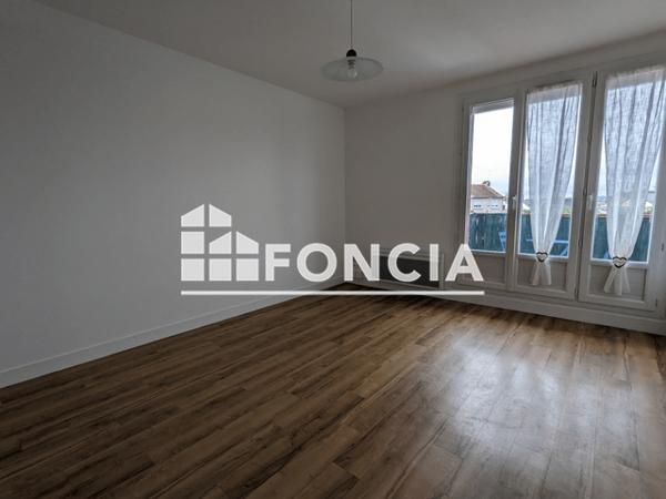 Location Appartement 2 pièces 44.41 m² - RESIDENCE LES CAMELIAS Le Mans 72000