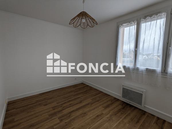 Location Appartement 2 pièces 44.41 m² - RESIDENCE LES CAMELIAS Le Mans 72000