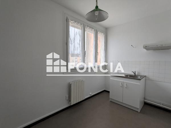 Location Appartement 2 pièces 44.41 m² - RESIDENCE LES CAMELIAS Le Mans 72000