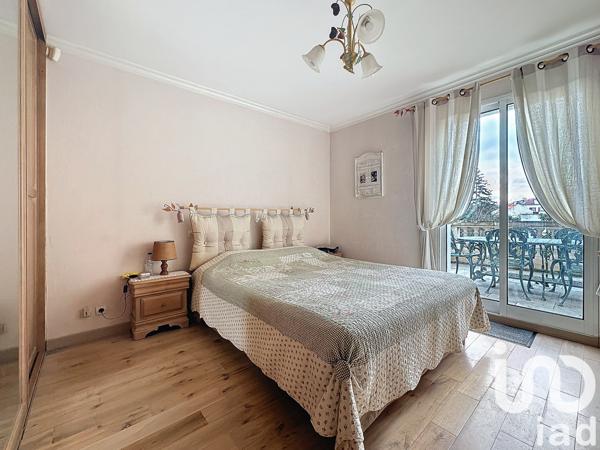 Maison à vendre 6 pièces 225 m² Orly