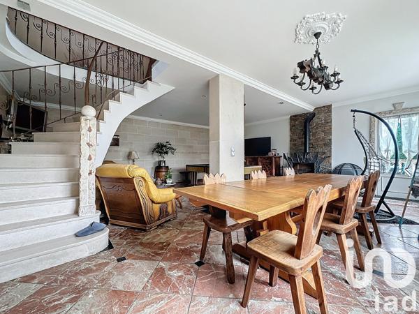 Maison à vendre 6 pièces 225 m² Orly