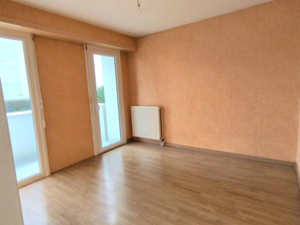 HAVRE DE PAIX POUR CE BEL APPARTEMENT 79m2 VUE SUR PARC