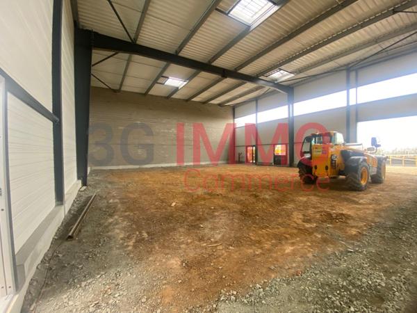 Location / Local Industriel / Bâtiment