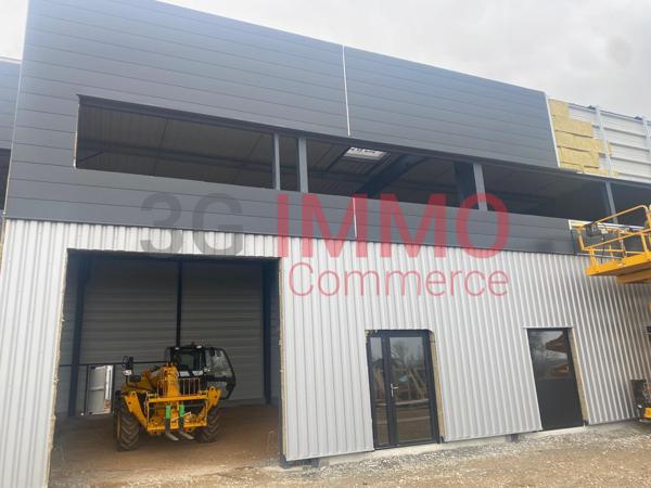 Location / Local Industriel / Bâtiment