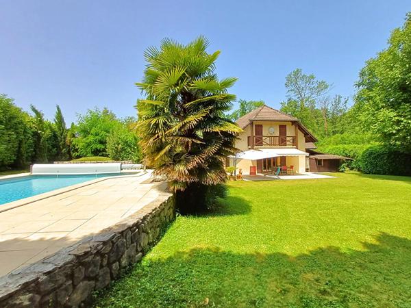 Vente 
Challes Les Eaux