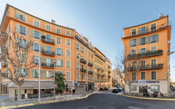 Appartement à vendre    2 pièces • 43,54 m2 Nice
