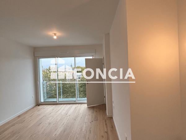 Location Appartement 2 pièces 38.64 m² - 10 BOULEVARD ARISTIDE BRIAND Caen 14000