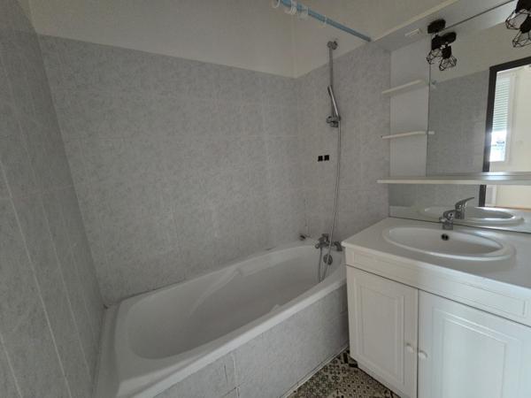 Appartement à vendre |  Saintes |  2 pièces | 46 m²