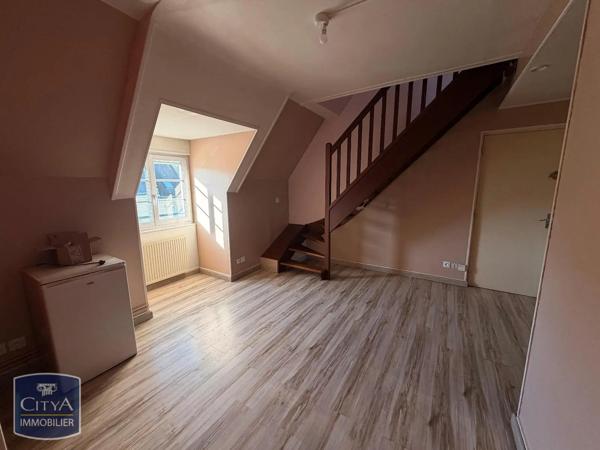 Appartement à louer 2 pièces 39.27m² Caen (14000)