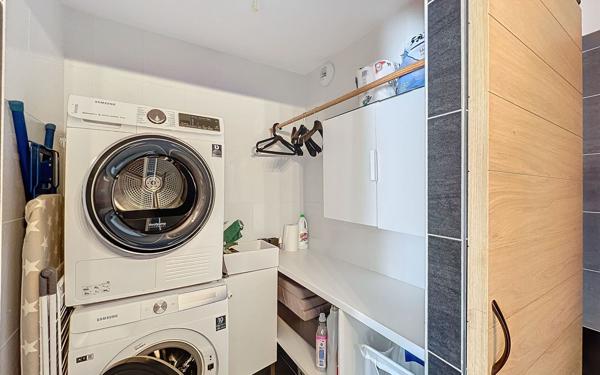 Maison à vendre    6 pièces • 235 m2 Vulbens