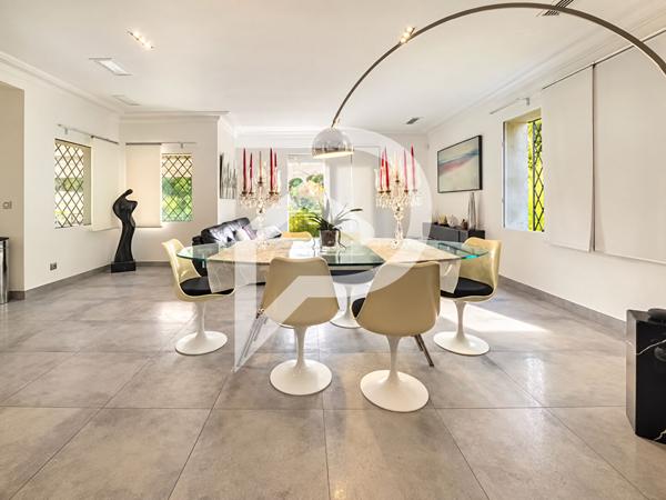 Villa 6 pièces 200 m2