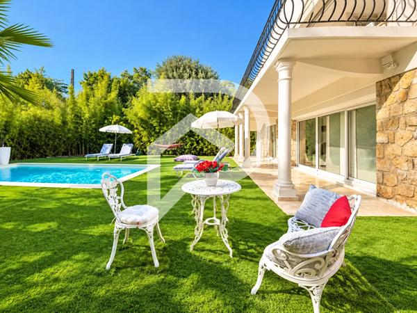 Villa 6 pièces 200 m2