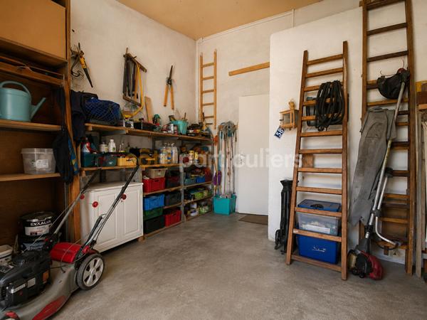 Vente
                Maison85,66 m² - 4 Pièces -
                    L AIGUILLON LA PRESQU ILE (85460)