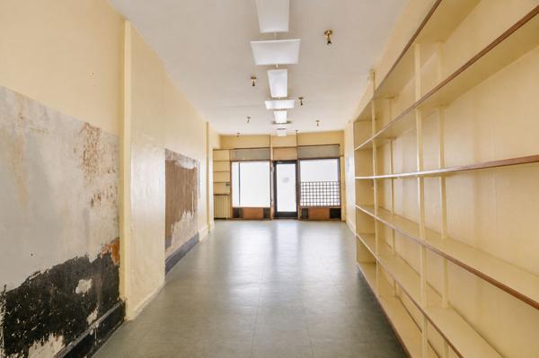 Immeuble Nevers 4 appartements + un local commercial, hyper centre de Nevers, 2h30 PARIS