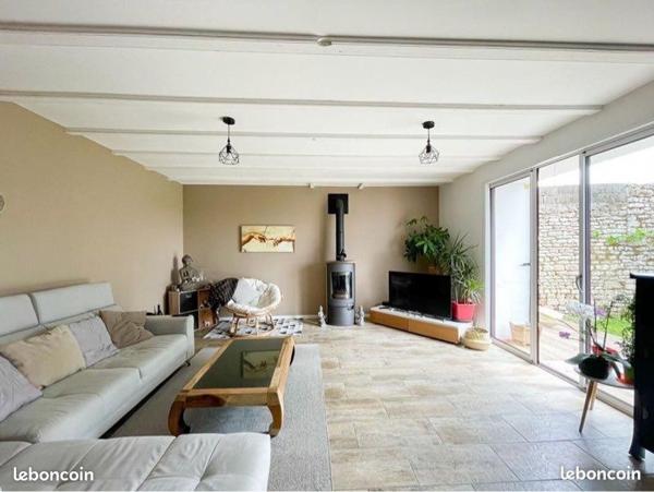 Maison à vendre |  Thairé |  7 pièces | 125 m²