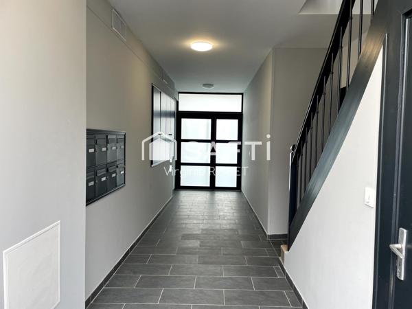 QUARTIER JAMIN, REIMS - MAISON DE VILLE RÉNOVÉE AVEC TERRASSE