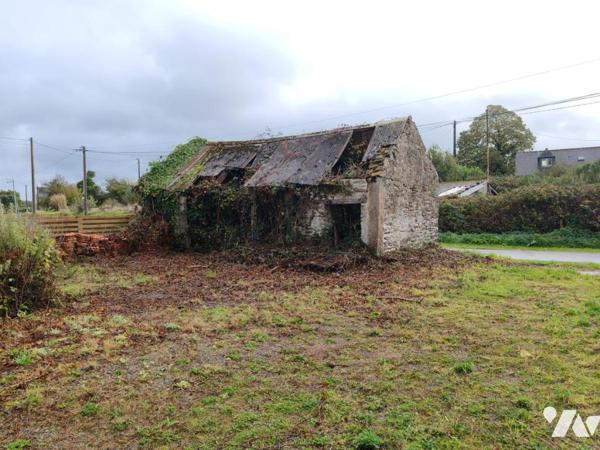 2359 - PLOUIGNEAU - MAISON EN PIERRES A RENOVER AVEC TERRAIN DE 3686M²