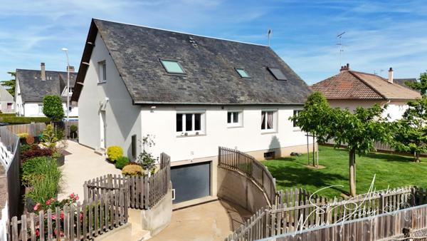 Maison individuelle sur sous-sol de 7 pièces, 5 chambres avec jardin clos
