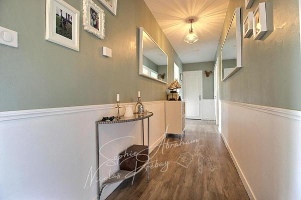 Maison individuelle sur sous-sol de 7 pièces, 5 chambres avec jardin clos