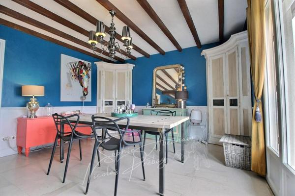 Maison individuelle sur sous-sol de 7 pièces, 5 chambres avec jardin clos