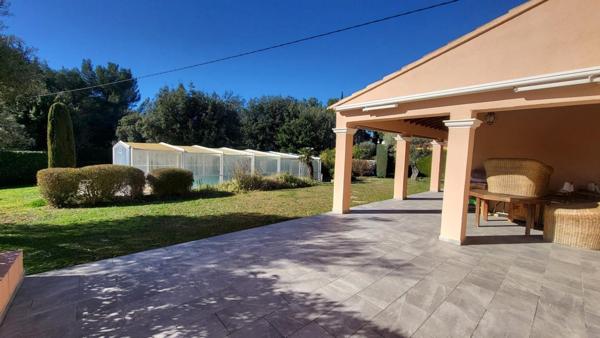 Maison 4 chambres en campagne avec piscine