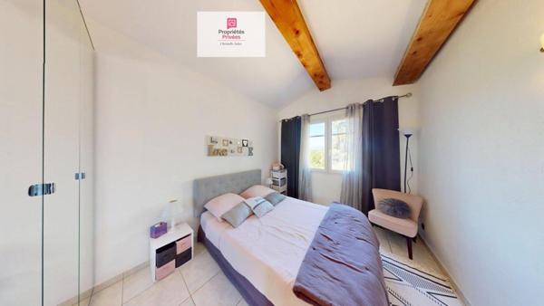 Villa Montauroux 5 pièce(s) 140 m2, terrain dominant 3080m2, Piscine, domotique intégrale