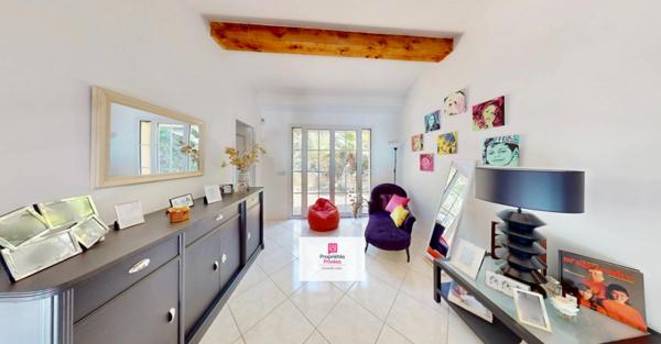 Villa Montauroux 5 pièce(s) 140 m2, terrain dominant 3080m2, Piscine, domotique intégrale