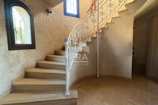 Appartement à vendre à Châteauneuf-les-Martigues - 6 pièces, 164 m² !