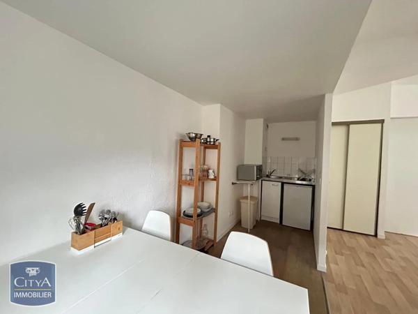 Appartement à louer 1 pièce 34.42m²