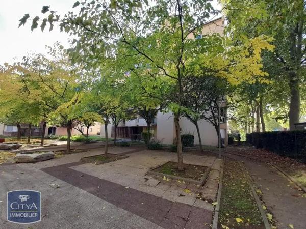 Appartement à louer 3 pièces 71.75m²