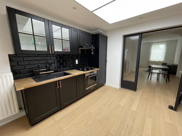 Location Maison80 m² - 4 Pièces - LILLE (59000)